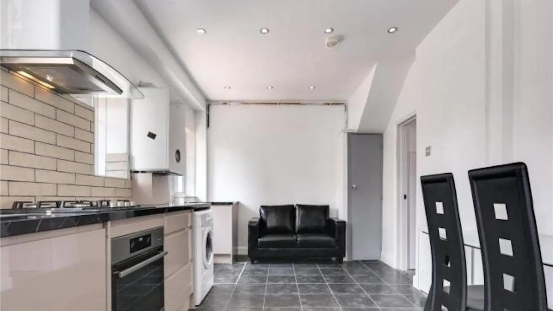 Limehouse Townhomes A Modern 4-Bedroom 3-Bathroom Townhome With A Private Garden Лондон 0*,  Великобритания